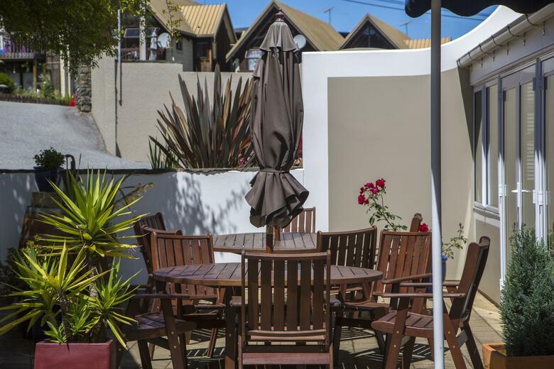 Central Ridge Boutique Hotel