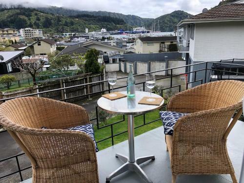 Sunny Seaview House 5 Minute Walk To Town