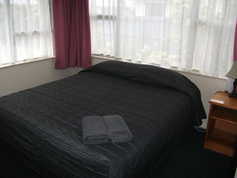 Scenicland Motels