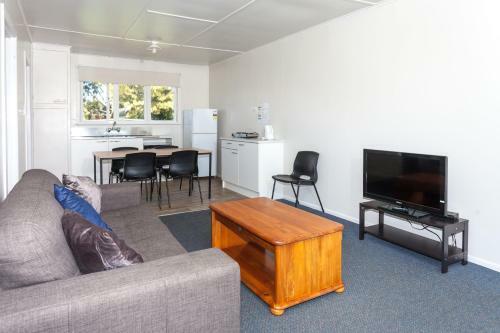 Harbourside Holiday Park