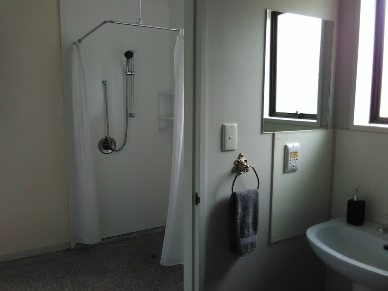 Academy Lodge Motel