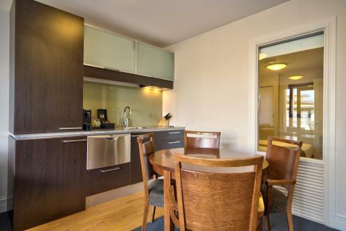 Private Apartments At The Beacon