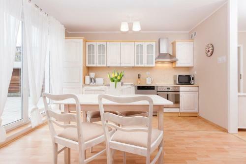 Sunny Apartments Jantar