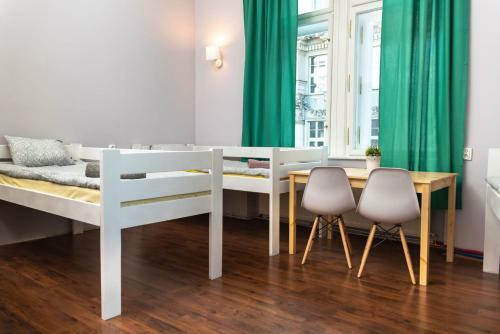 Hostel Delis