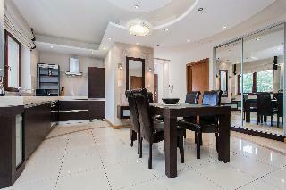 Hamilton Suites-atlantis Apartments