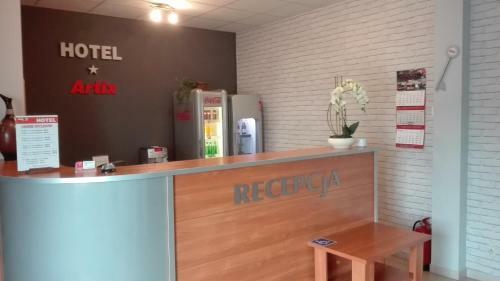Hostal Artix