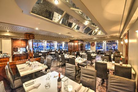 Universel Hotel