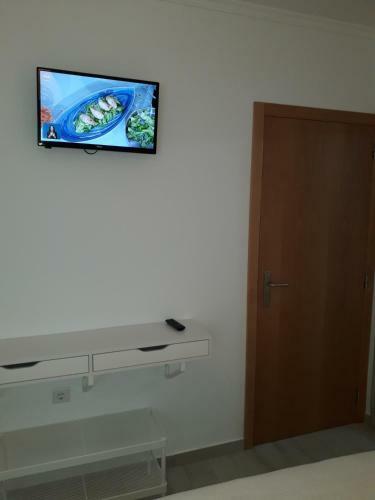 Hostal Residencial Tropic�lia Al