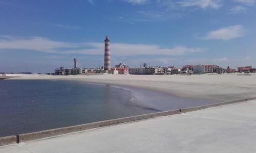 Hostal Residencial Tropic�lia Al