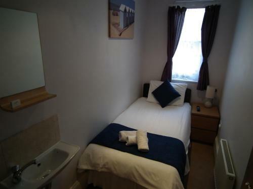 Hostal The Kelvin Guest House