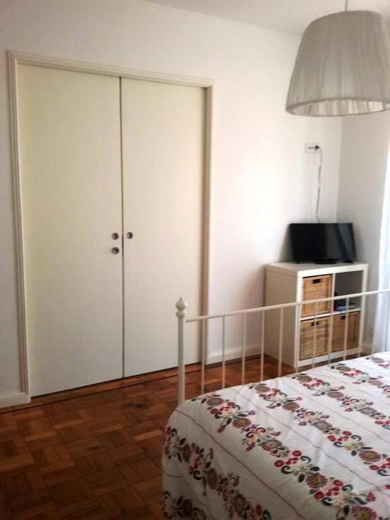 Bed & Breakfast 100 Contos