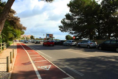 Cascais Guia?s Gorgeous & Spacious Apartment