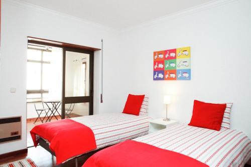 Cascais Guia?s Gorgeous & Spacious Apartment