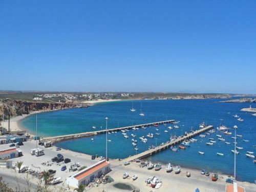 Hostal Alojamento Local Mareta