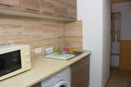 Luca Apartments