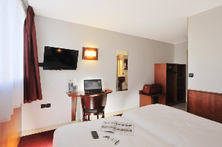Hotel Brit Villeneuve