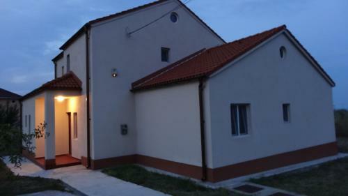Hostal Vila Calypso Costinesti