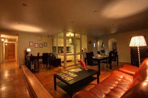 Hotel House Of Ruehl