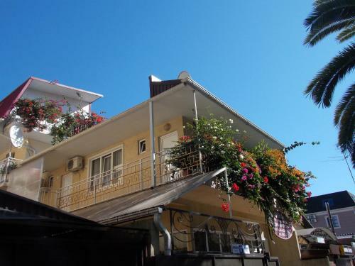 Posada Inn Anzhelika