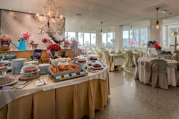 Best Western Maison B Hotel