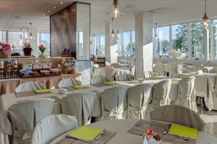 Best Western Maison B Hotel