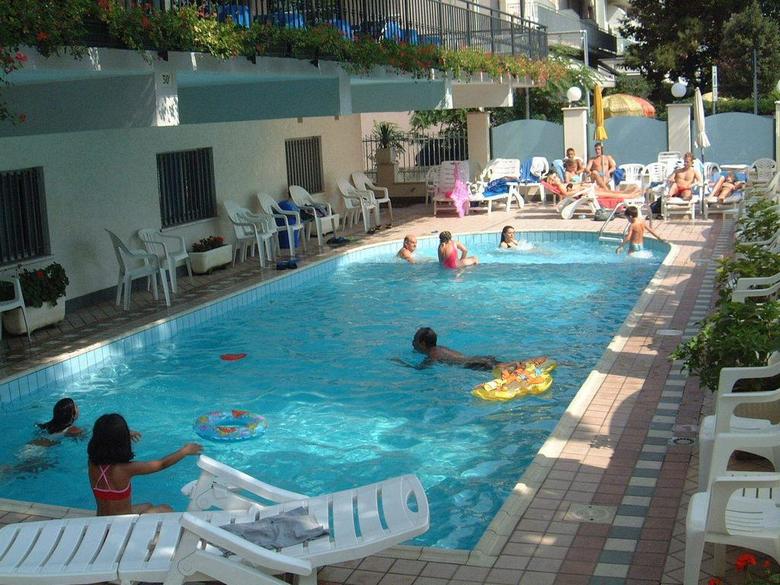 Hotel Artide