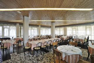 Hotel President`s