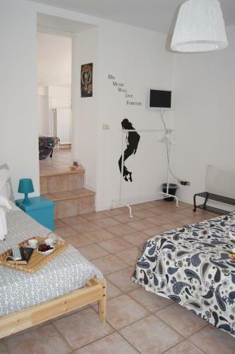 Hostal La Luna Blu In Old Town