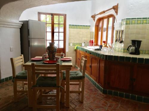 Chalet Danzantes