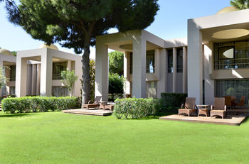 Hotel Gloria Serenity