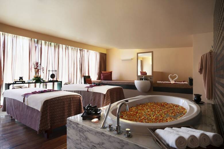 Hotel Hyatt Regency Dar Es Salaam, The Kilimanjaro