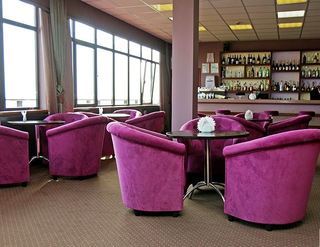 Dnister Premier Hotel