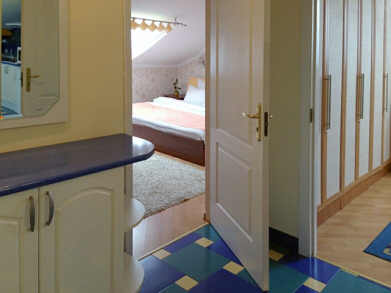 Eney Hotel