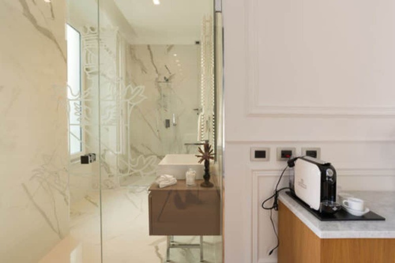 Hostal Via Chiodo Luxury Rooms