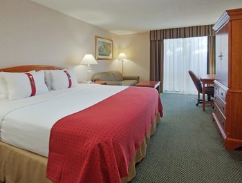 Holiday Inn Visalia Hotel