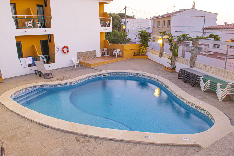 Hostal Sa Paissa - Adults Only