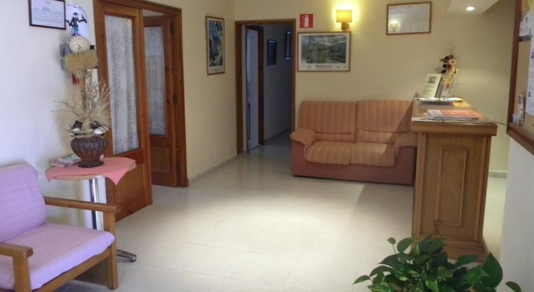 Hostal Sa Paissa - Adults Only