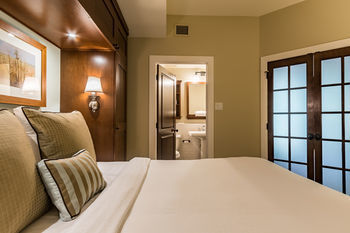 Chateau Beauvallon Hotel