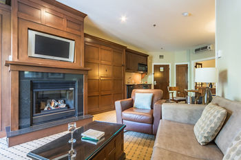 Chateau Beauvallon Hotel