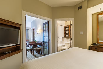 Chateau Beauvallon Hotel