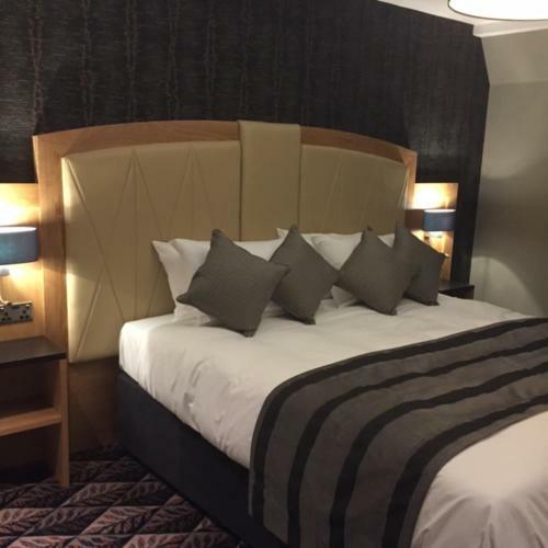 Hotel The Bell Wetherspoon