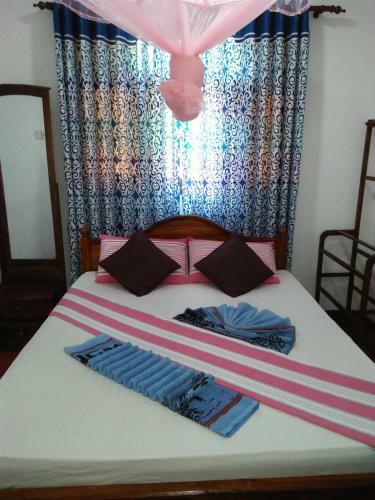 Hostal Inuja Guest