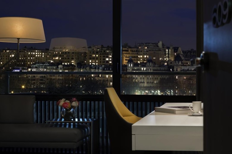 Hotel Pullman Paris Tour Eiffel