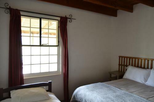 Hostal Aloe Guest House
