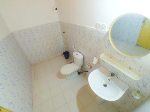 Hostal Surfing Beach Guest House