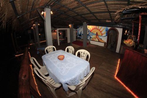 Hostal Surfing Beach Guest House