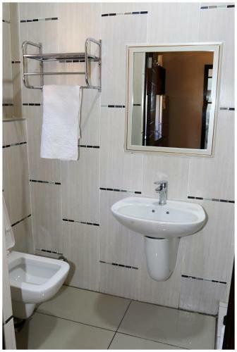 Hotel Eagle Nest Luxury Accommodation