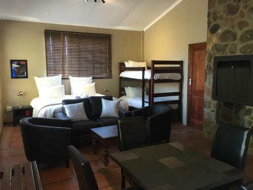 Hostal Treelands Manor