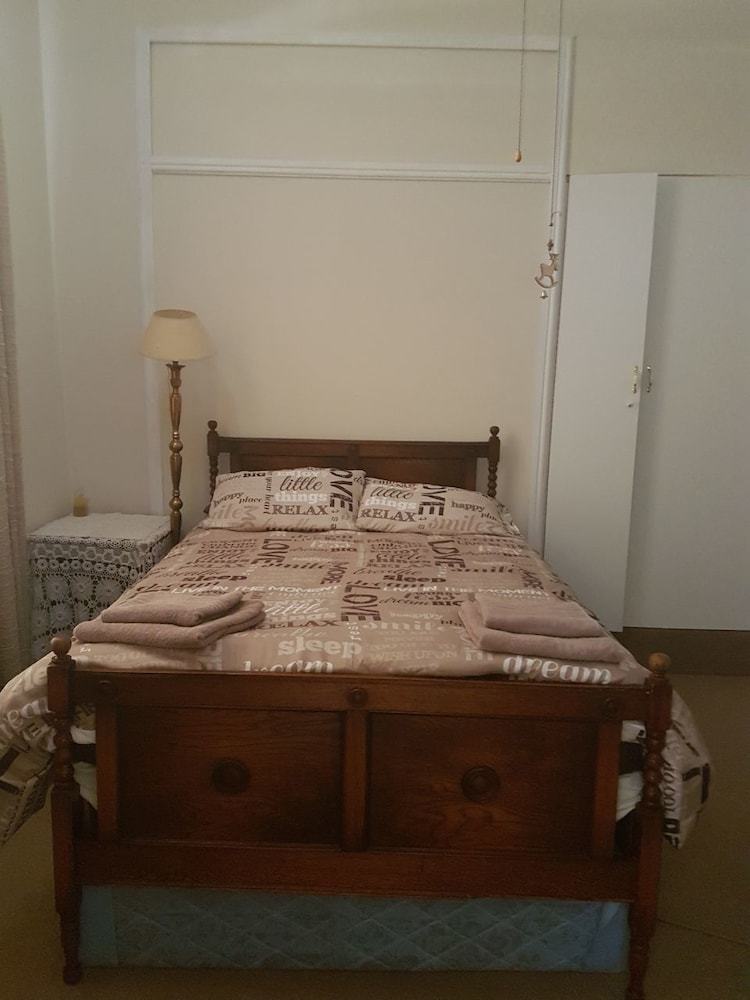 Hostal Trackers Inn