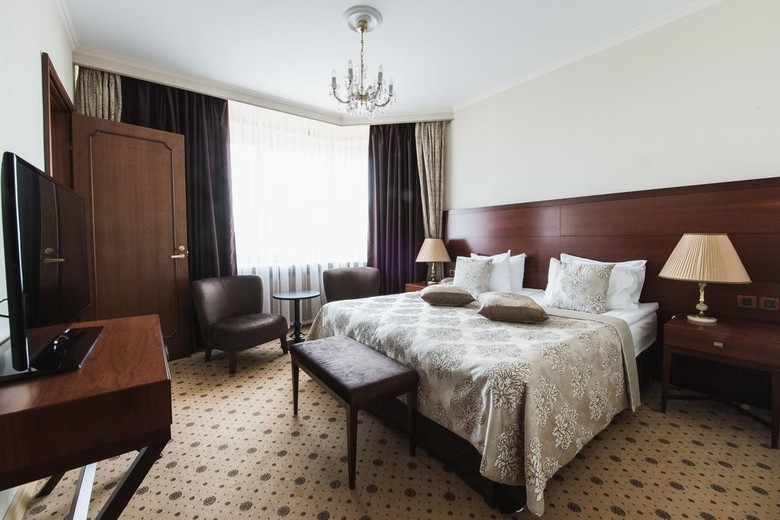 Hotel President